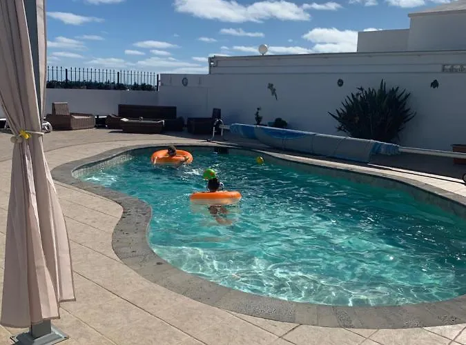 Linda וילה פלאיה בלנקה